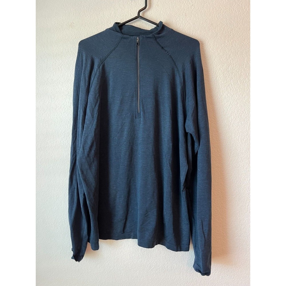 Lululemon Men’s Quarter Zip Navy Blue Long Sleeve Pullover Jacket Size X Large
